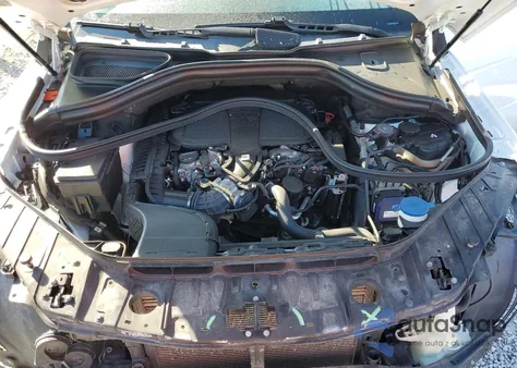 2015 Mercedes-Benz Ml 350 4Matic z USA, uszkodzony, nr VIN 4JGDA5HB8FA495838